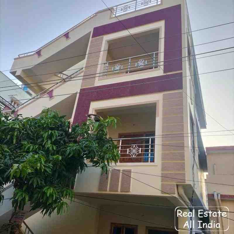 85 Sq yards total Building new East Facing 🏡One Floor 1St floor for sale ☎️ 91546 19561 - PS0084
